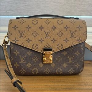 Louis Vuitton Reverse Pochette Métis - Brown Monogram Crossbody Bag